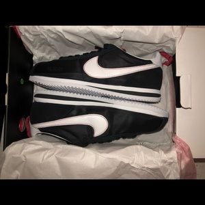 Kendrick Lamar Cortez shoes